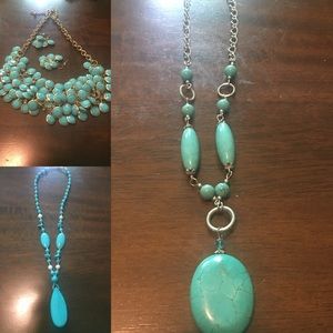 Turquoise it is!3 necklaces & a pair of earrings.